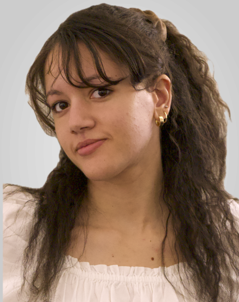 Natural Beauty model for marketing campaigns to organizations